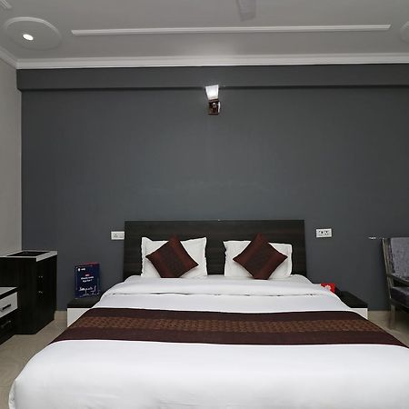 Oyo 11877 Royal Residency Hotel New Tehri Ngoại thất bức ảnh