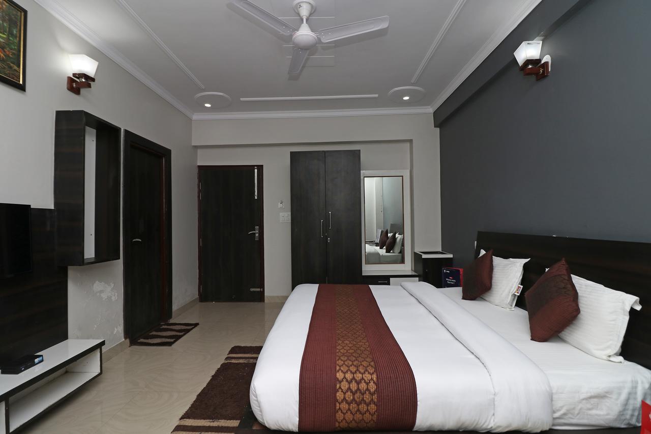 Oyo 11877 Royal Residency Hotel New Tehri Ngoại thất bức ảnh